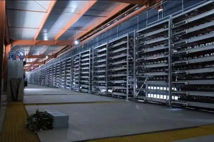 Mining farm infrastructure in Argentina illustrating advanced cooling systems